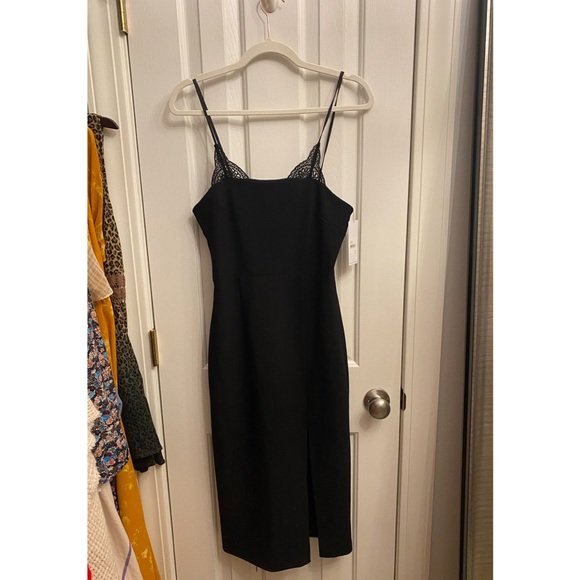 Finders Keeper Kobie Dress NWT - Picture 4 of 4